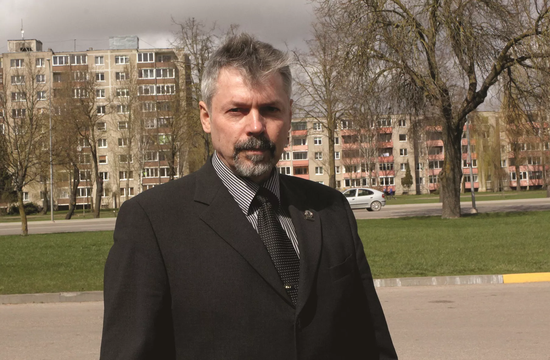 Pasak Viktoro Gruzdevo, ši gyventojų apklausos forma, atviras balsavimas visuotiniame susirinkime, iš kitų teisės aktuose numatytų alternatyvų buvo pasirinktas dėl mažiausių kaštų. A. Barzdžiaus nuotr.
