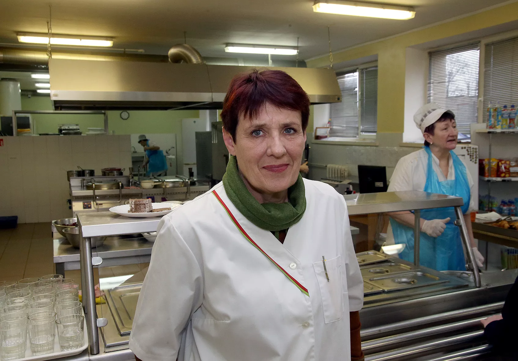 „Bruneros“ Kėdainių skyriaus vadovė Vitalija Masevičienė apgailestauja, kad vos tik sugriežtinus reikalavimus vaikų maitinimui mokyklų valgyklose, šalia dar labiau ėmė „dygti“ kebabinės, kioskeliai. / Algimanto Barzdžiaus nuotr. 