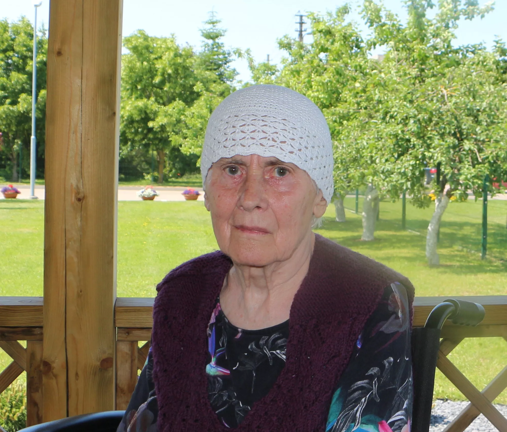 Dotnuvos slaugos namuose gyvenanti Janina Šumauskienė atskleidžia, kad jos giminėje Jonų ir Janinų buvo tiesiog tiršta, tad šios vardinės vilnydavo didžiule ir gražia švente. Akvilės Kupčinskaitės nuotr.