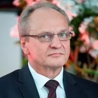 A.Tebėra
